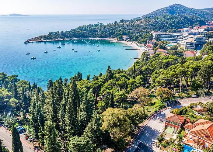 4 Bedroom Cozy In * Млини